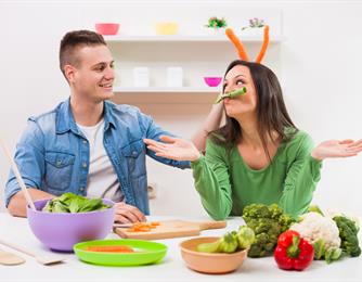בלי בשר: מדריך התזונה לצמחונים ולטבעונים